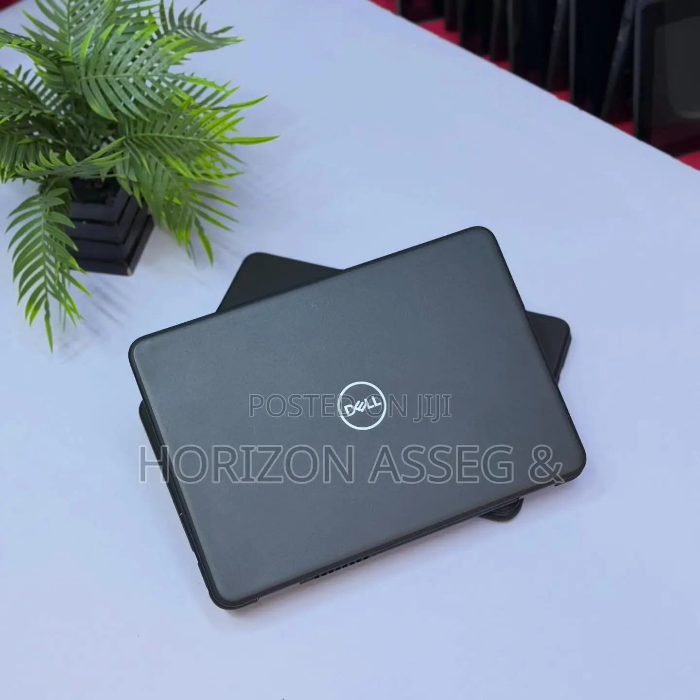 New Laptop Dell Latitude 3310 4GB Intel Core i5 SSD 256GB