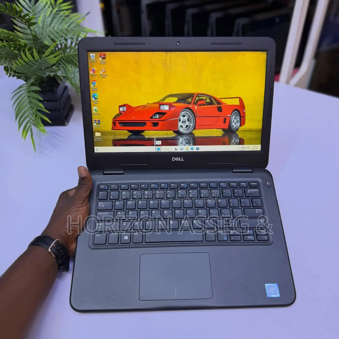 New Laptop Dell Latitude 3310 4GB Intel Core i5 SSD 256GB