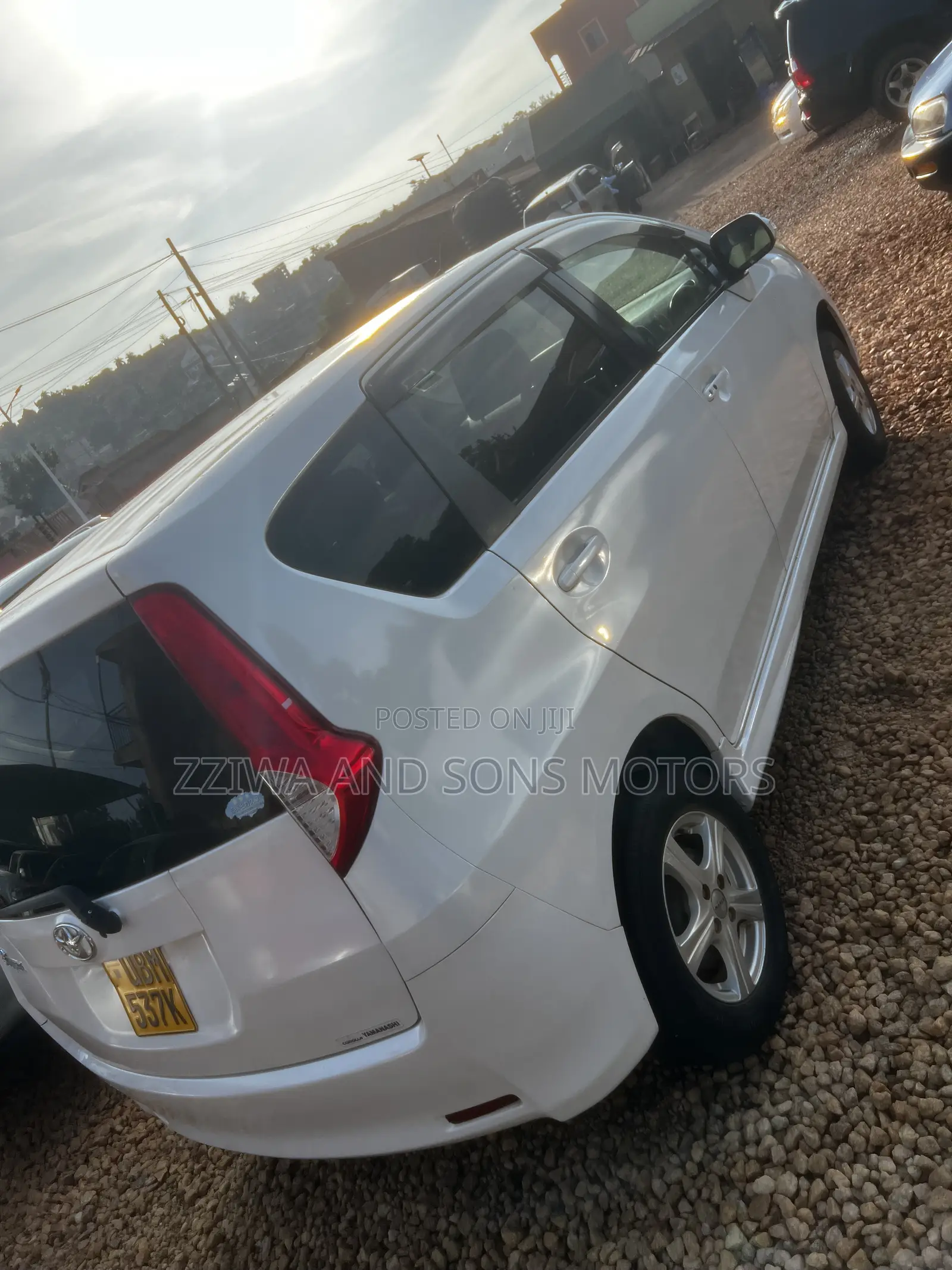 Toyota Passo 1.3 FWD 2012 White