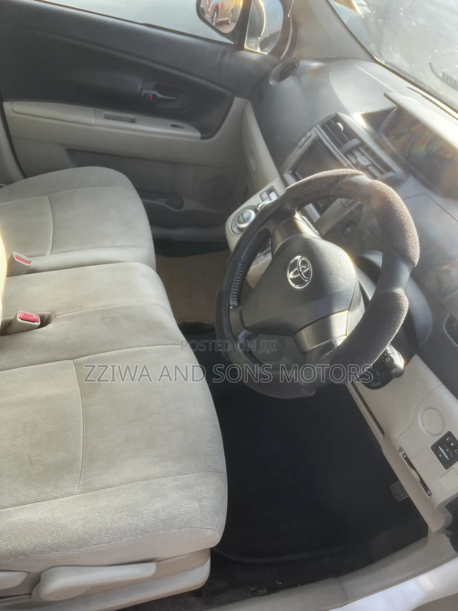 Toyota Passo 1.3 FWD 2012 White
