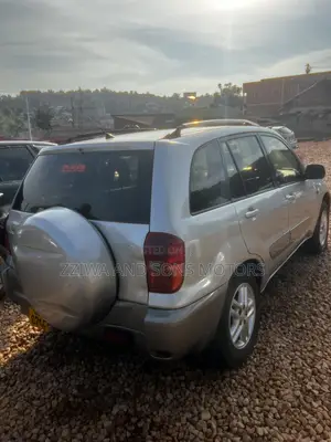Toyota RAV4 Automatic 2003 Silver