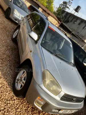 Toyota RAV4 Automatic 2003 Silver