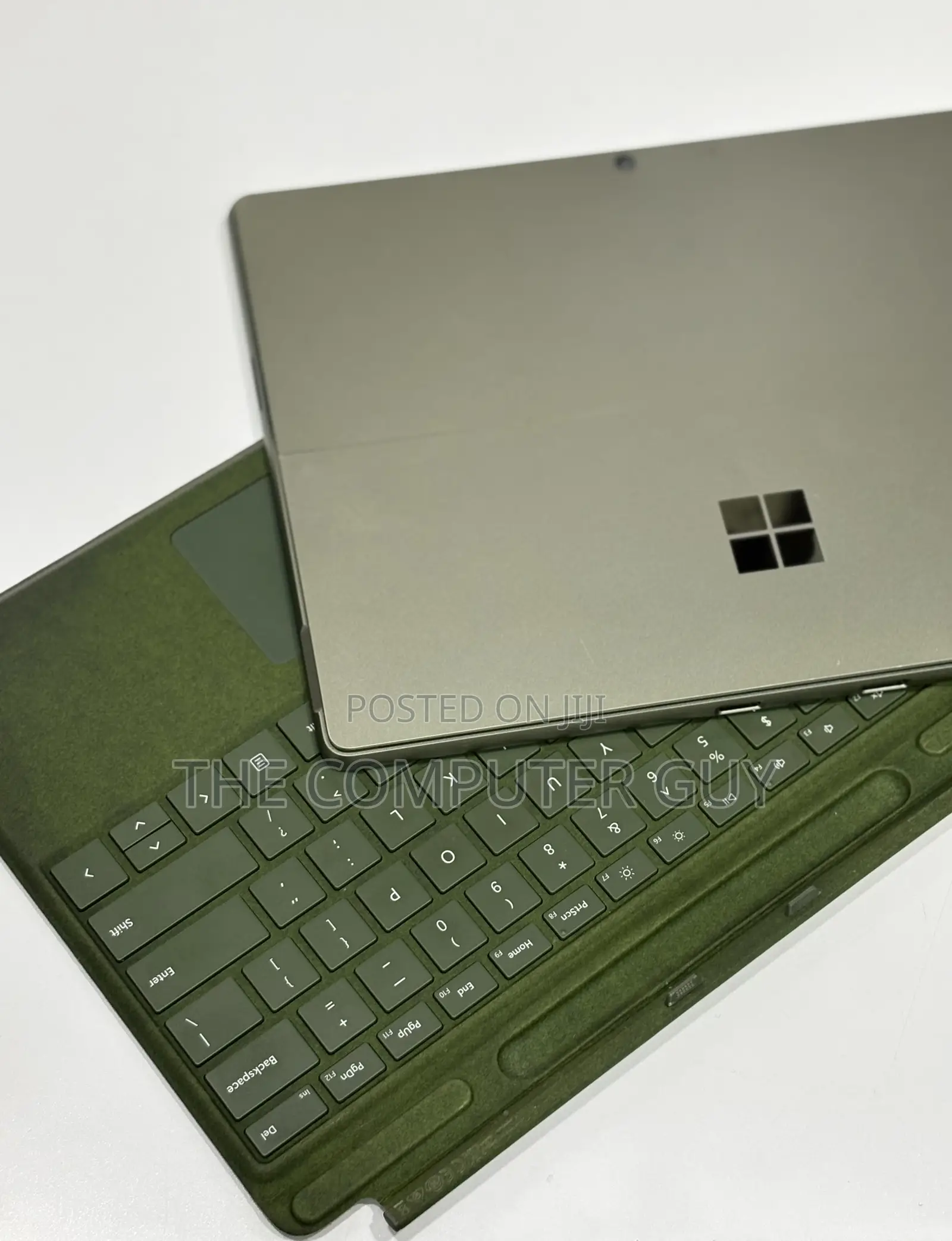 Laptop Microsoft Surface Pro 9 8GB Intel Core i7 SSD 256GB