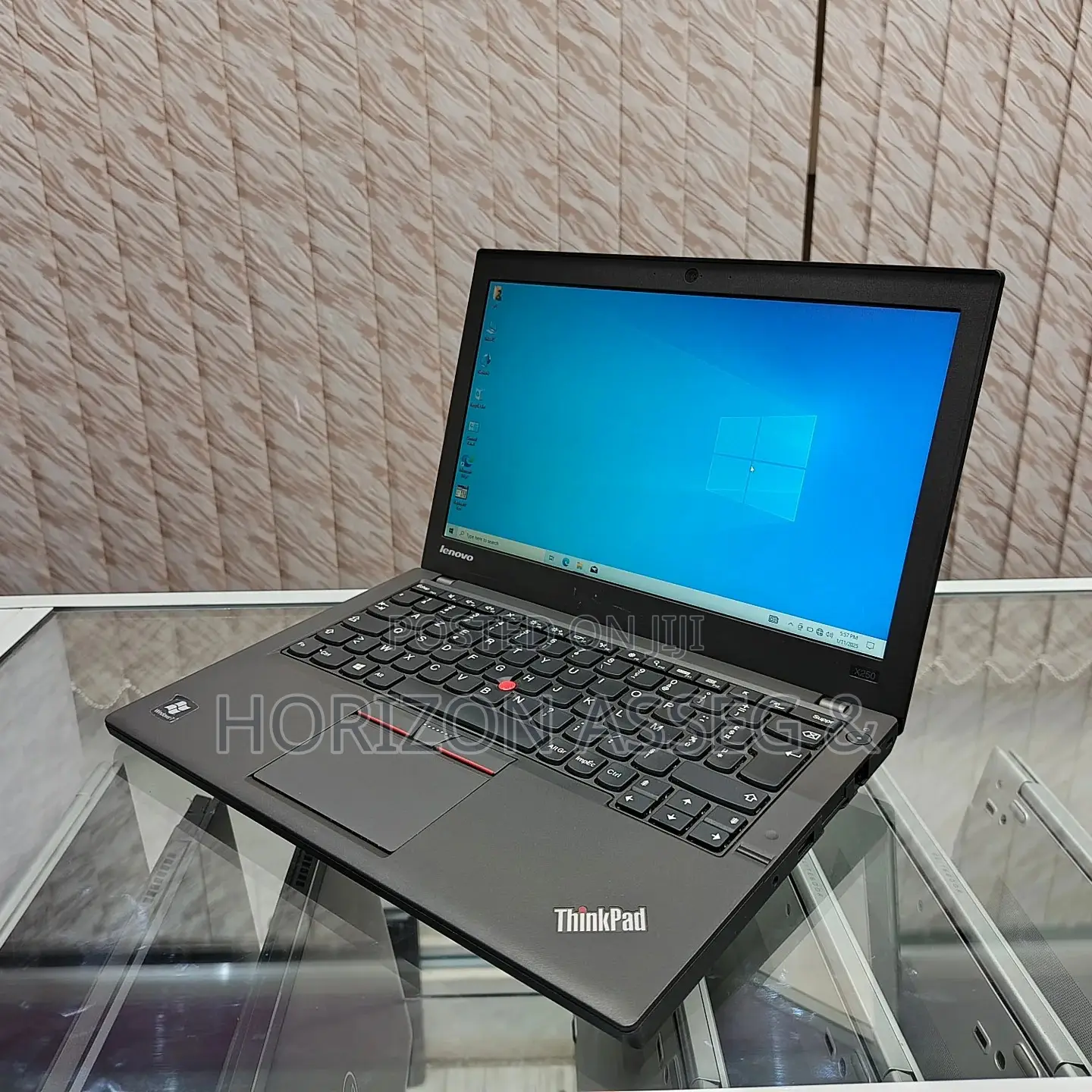 New Laptop Lenovo ThinkPad X250 4GB Intel Core i5 HDD+SSD 256GB