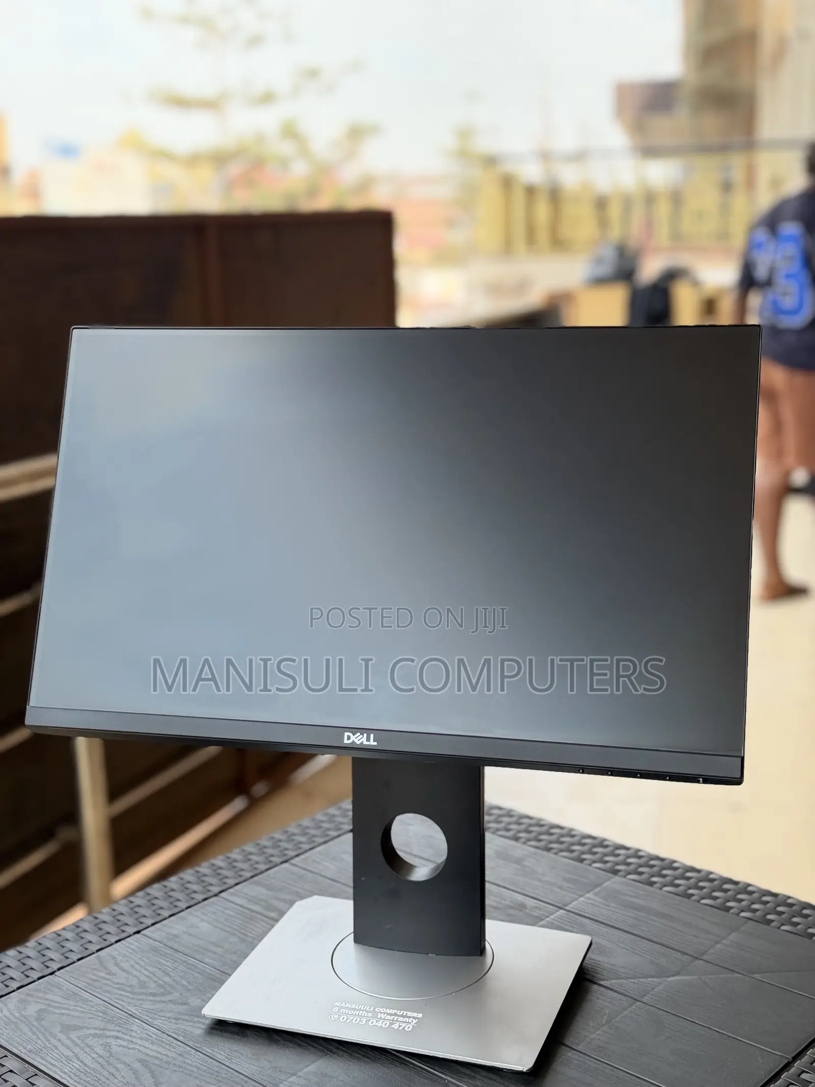 Monitor Dell 24 Inch Screen