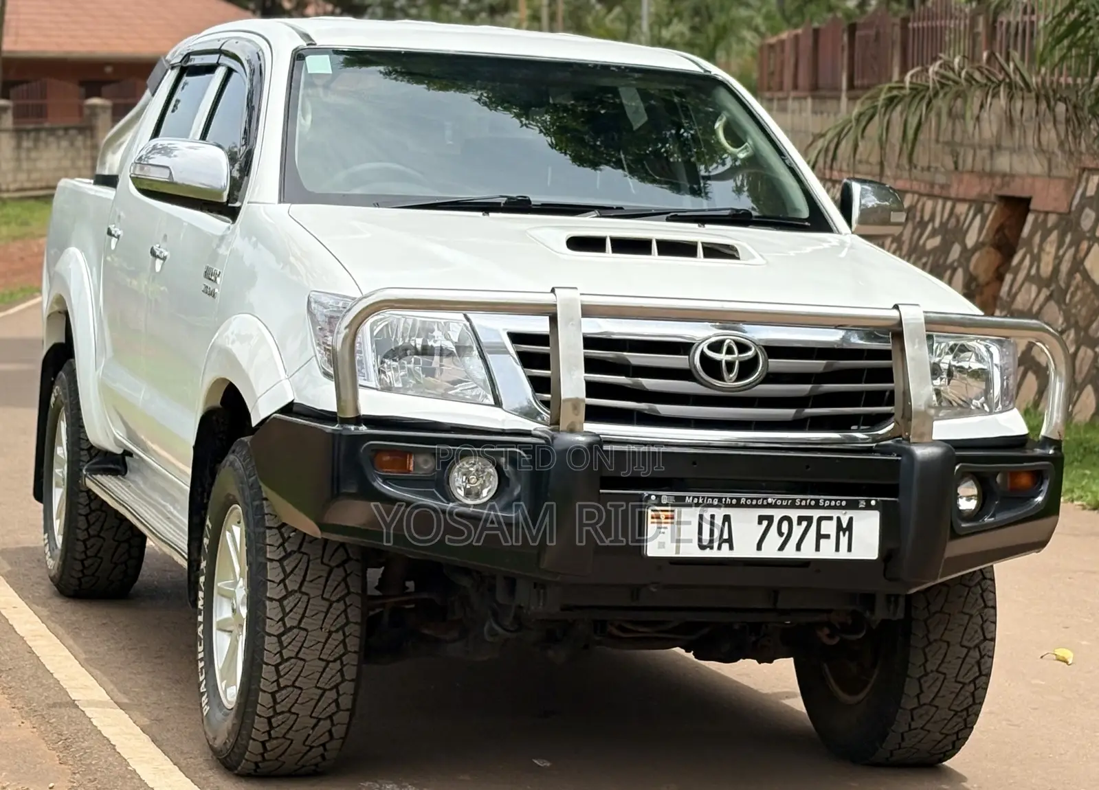 Toyota Hilux 3.0 D-4D 4x4 2013 White