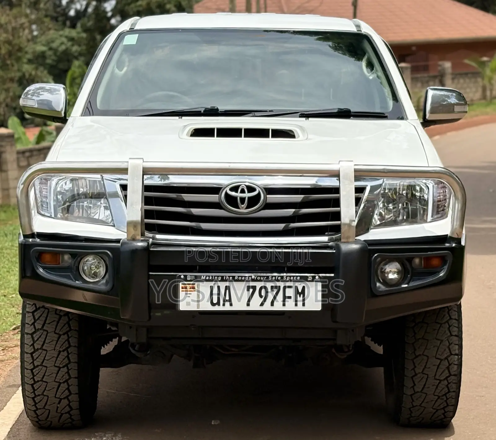 Toyota Hilux 3.0 D-4D 4x4 2013 White