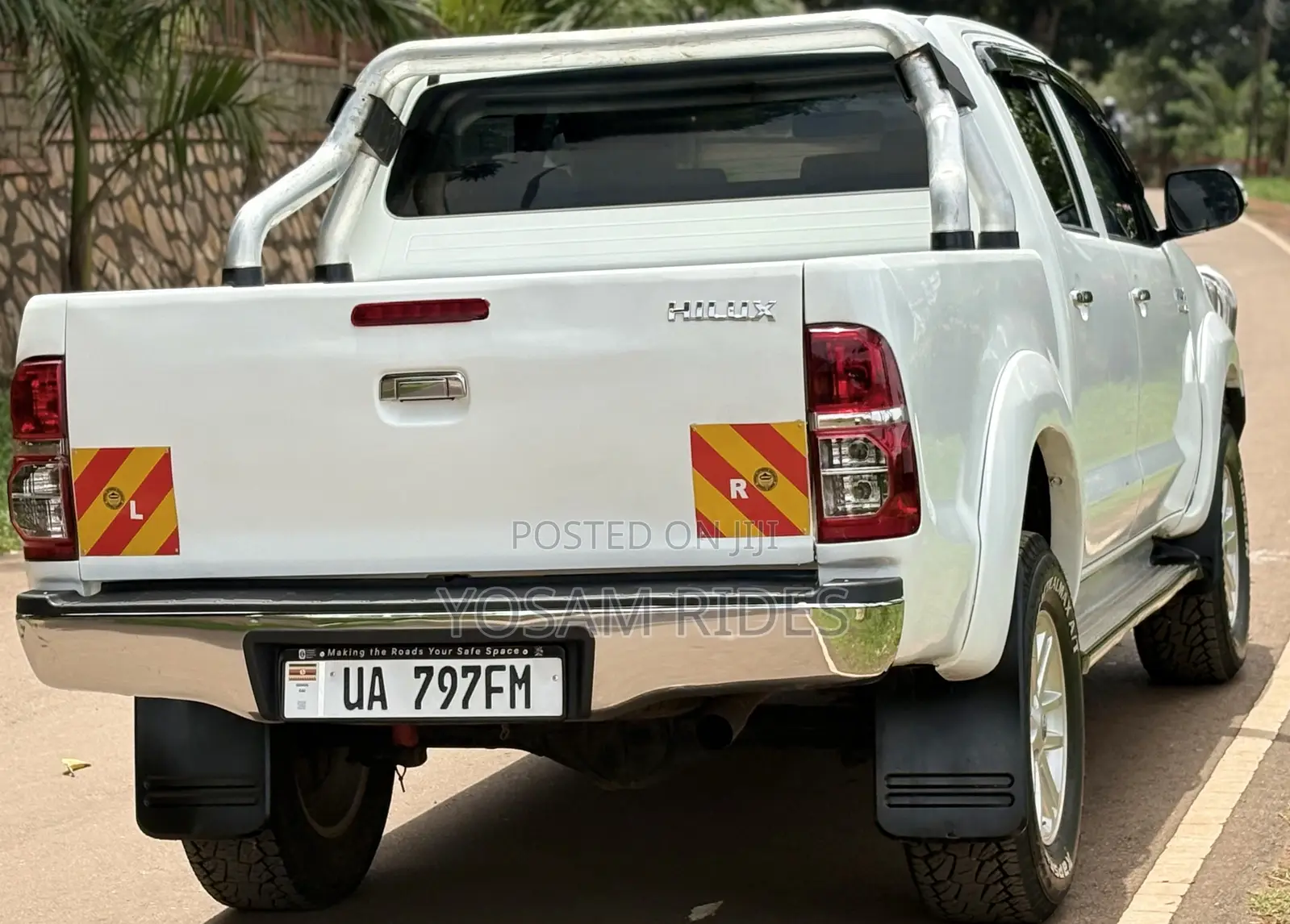 Toyota Hilux 3.0 D-4D 4x4 2013 White
