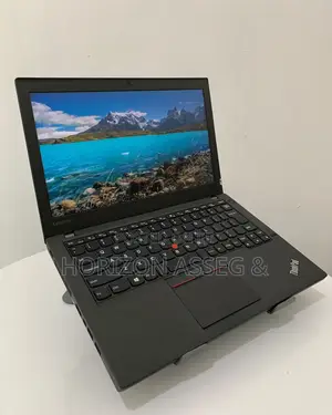 New Laptop Lenovo ThinkPad X260 4GB Intel Core i5 SSD 256GB
