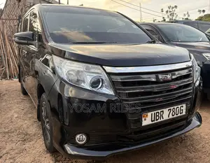 Toyota Noah 2.0 FWD (7 Seater) 2015 Black