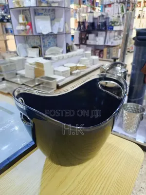 Acrylic Wine and Champagne Ice Bucket