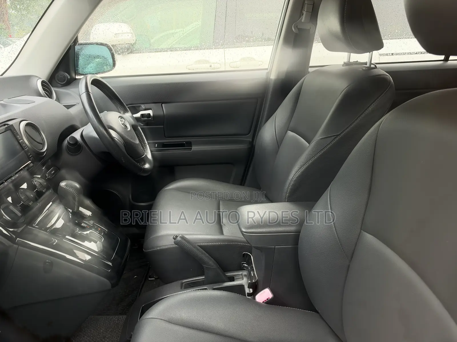 Toyota Corolla Fielder 2011 White