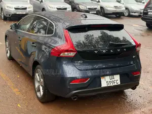 Volvo V40 2014 Blue