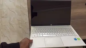 Laptop HP Pavilion 15 16GB Intel Core i5 SSD 512GB