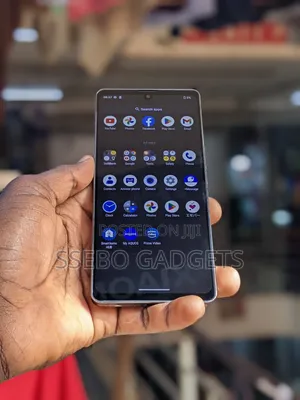 Sharp Aquos zero6 128 GB Silver