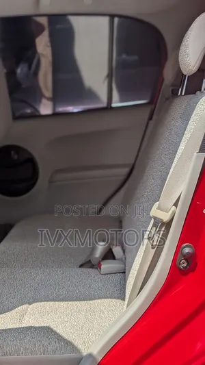 Toyota Passo 1.0 AWD 2011 Red