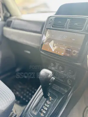 Mitsubishi Pajero 2001 White