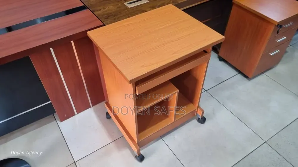 Computer Table (Small Size)