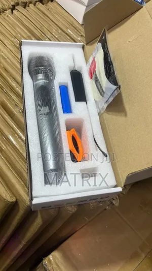 Single Wireless Microphone
