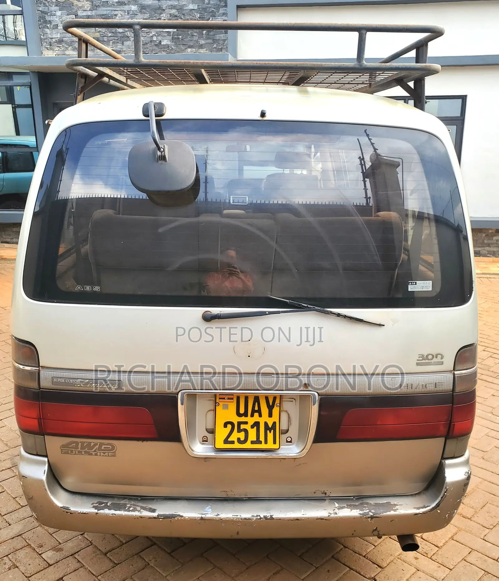 Toyota Grand HiAce 1999 Gray