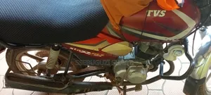TVS HLX 125 2019 Red