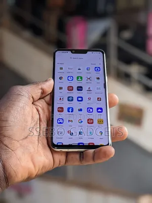 LG Style 3 64 GB White