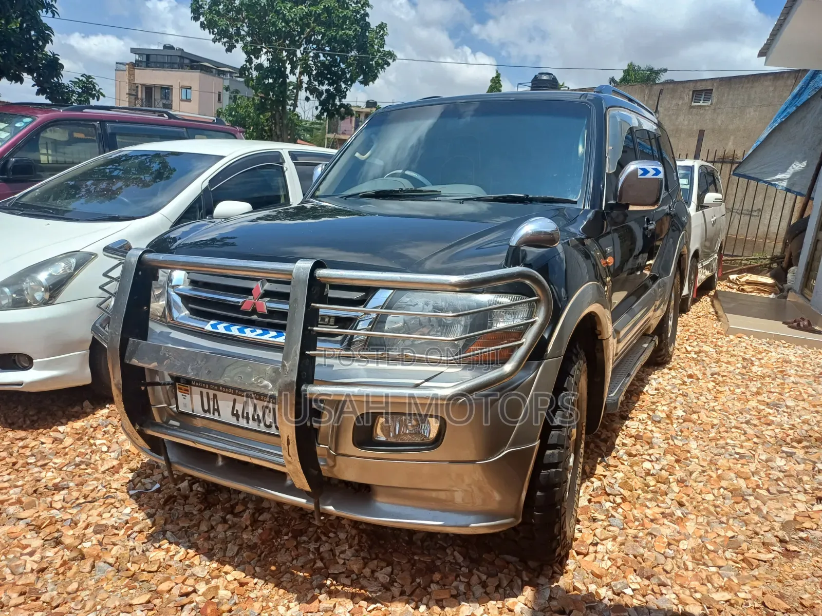 Mitsubishi Pajero Sport 2004 Black