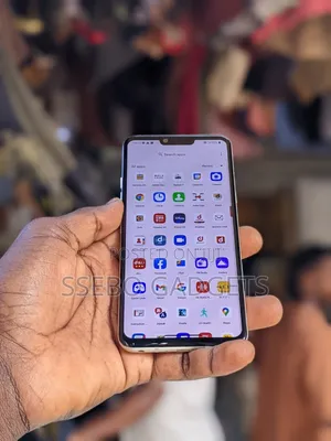 LG Style 3 64 GB White