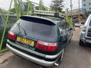 Toyota Caldina 1999 Black
