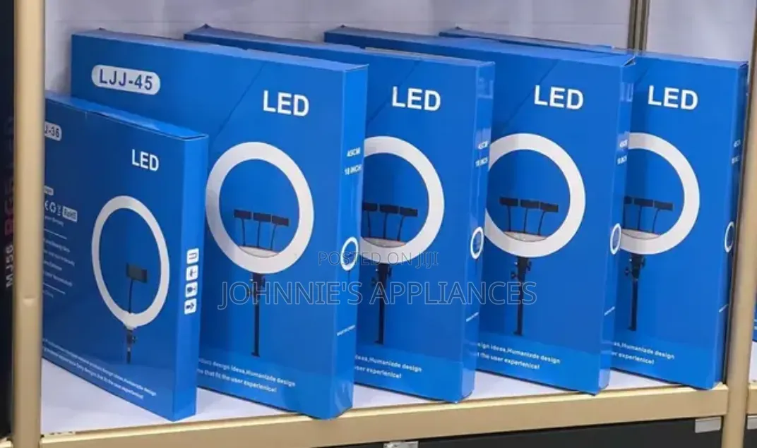 LJ-26 10-Inch LED Ring Light With Smartphone Holder and USB Pow