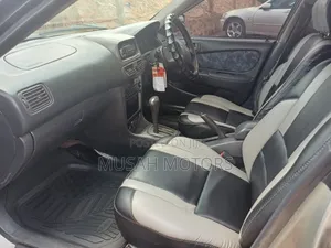 Toyota Carib 2000 Gray