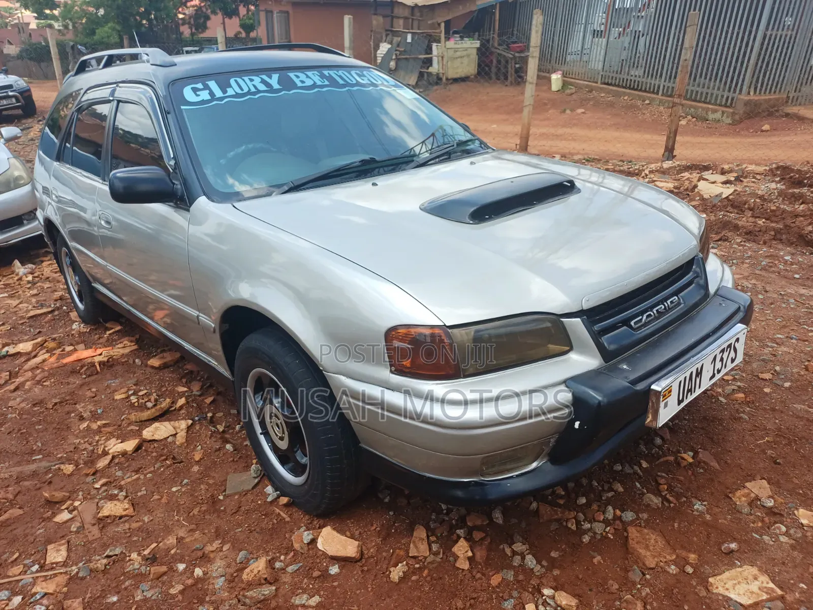 Toyota Carib 2000 Gray