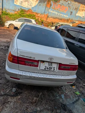 Toyota Premio 2006 White