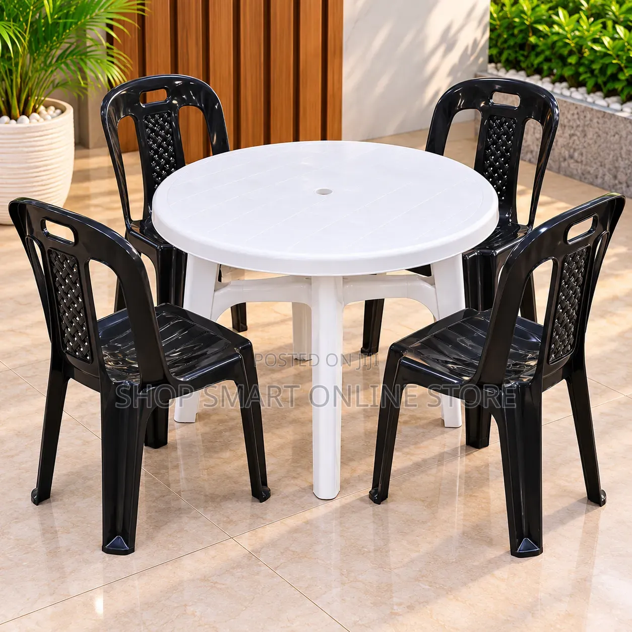 Simple Quality Plastic Table and Chairs