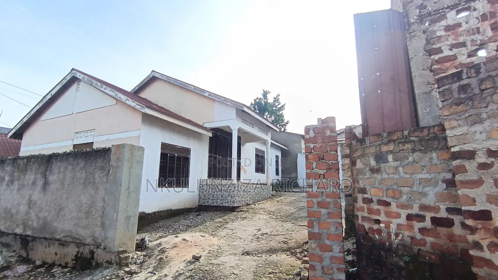 3bdrm Bungalow in Namungongo Near, Kira for sale