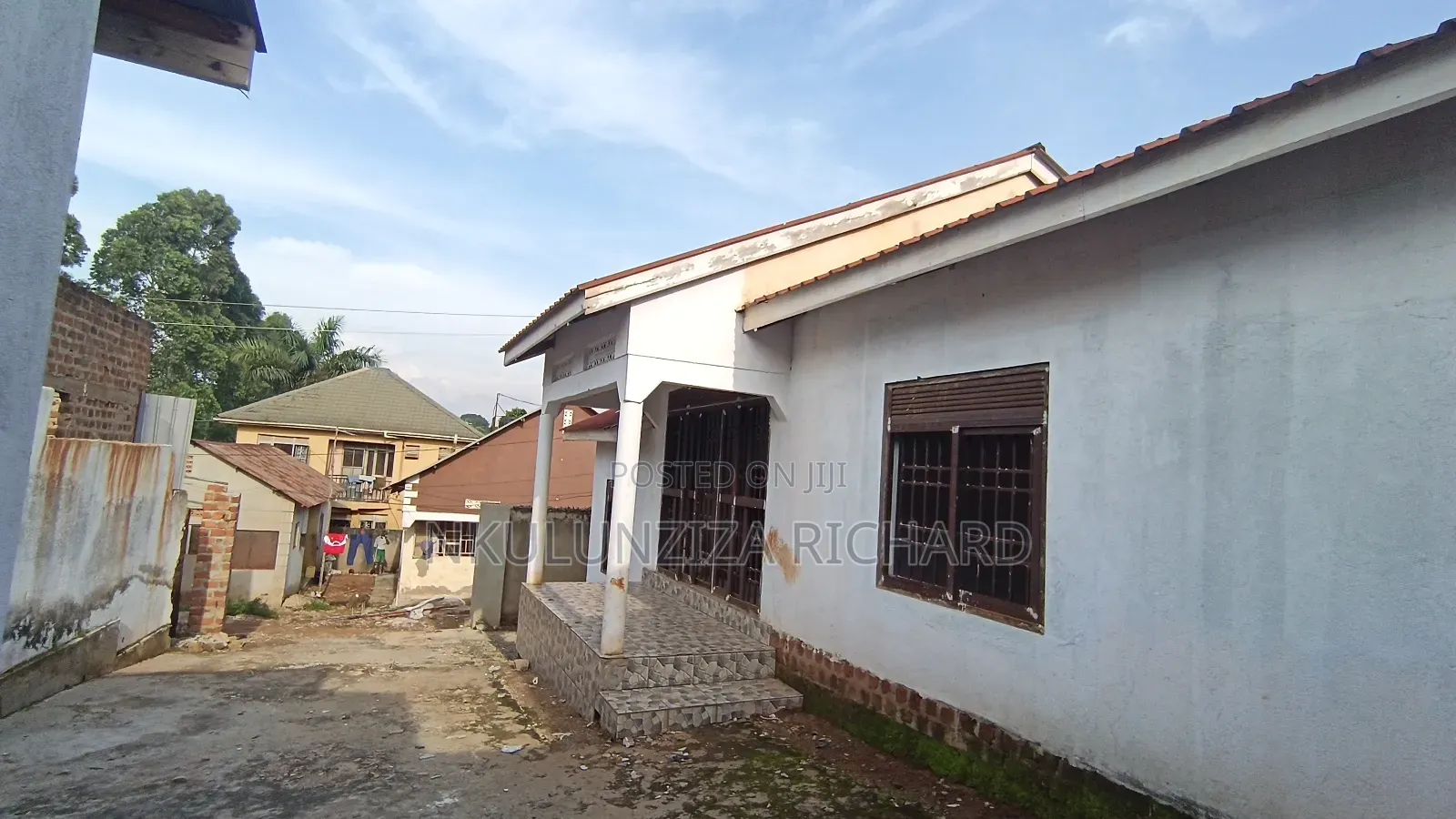 3bdrm Bungalow in Namungongo Near, Kira for sale