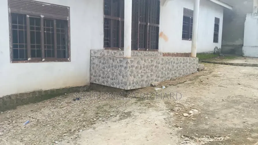 3bdrm Bungalow in Namungongo Near, Kira for sale