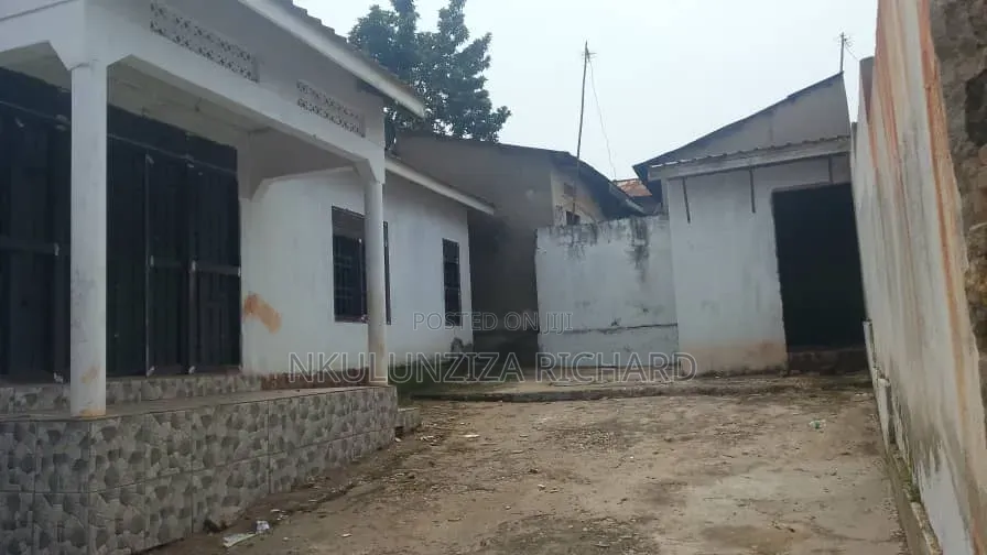 3bdrm Bungalow in Namungongo Near, Kira for sale