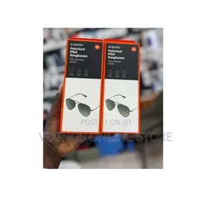 Polarized Pilot Sunglasses, Featuring a Classic Aviator