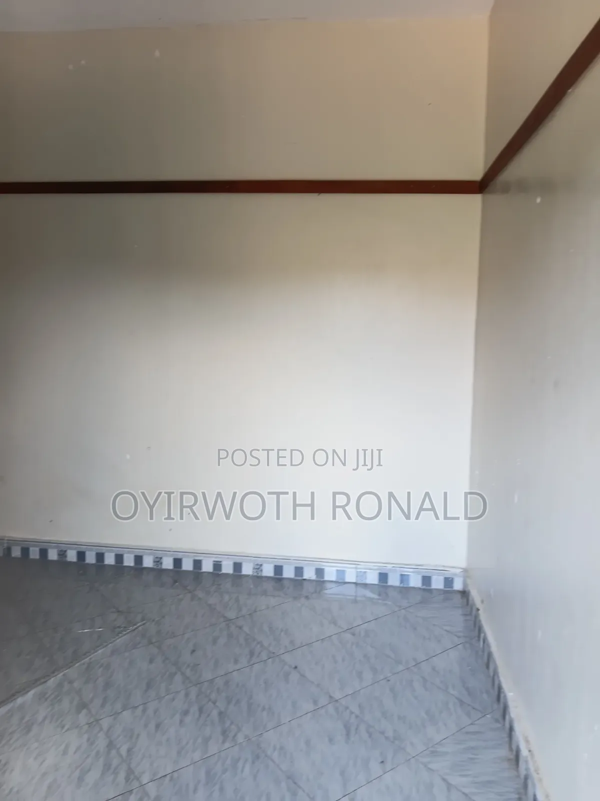 1bdrm Bungalow in Ronno Properties, Kira for rent
