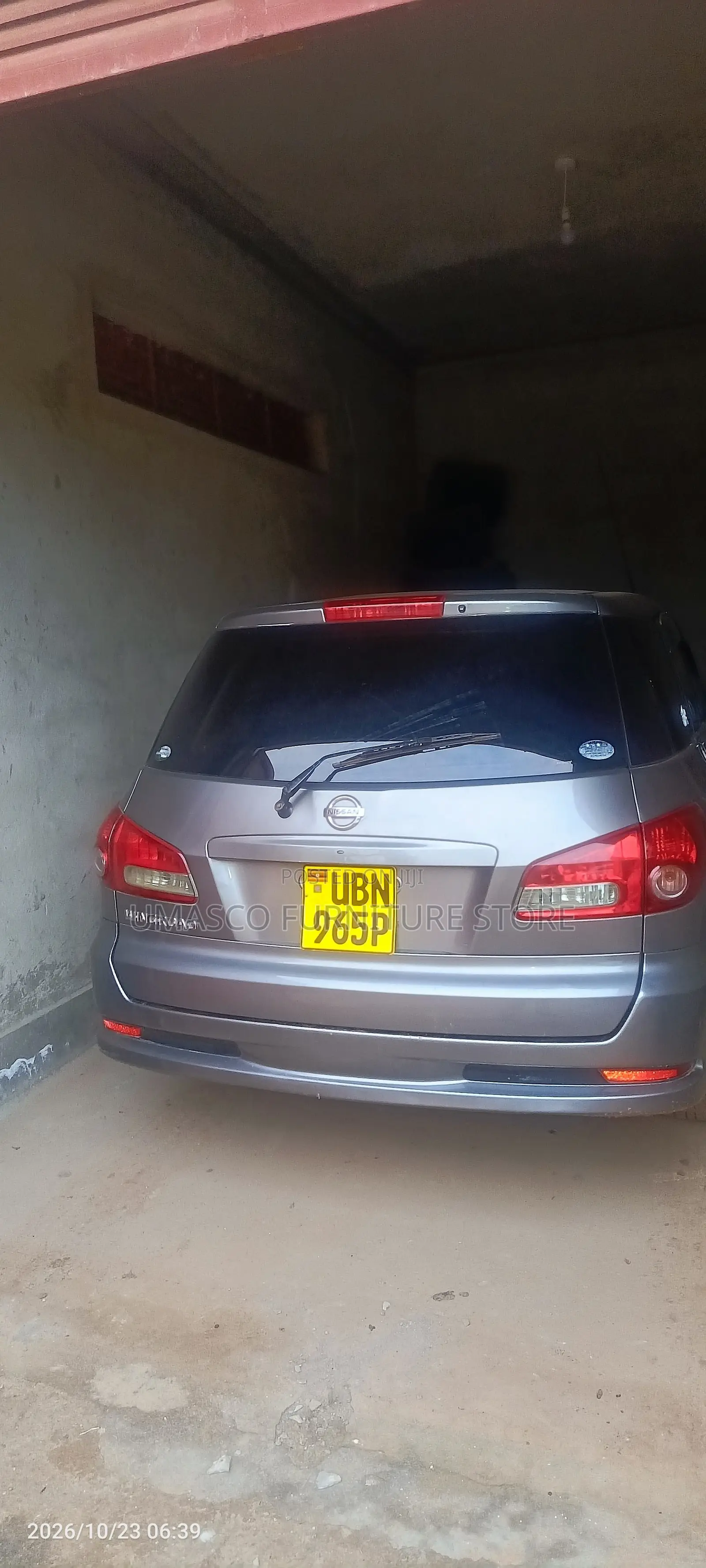 Nissan Wingroad 2010 Silver