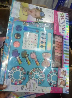 Girls Shining Makeup