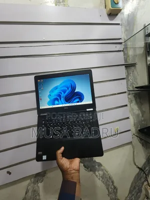 New Laptop Dell Latitude E7270 4GB Intel Core i3 SSD 128GB