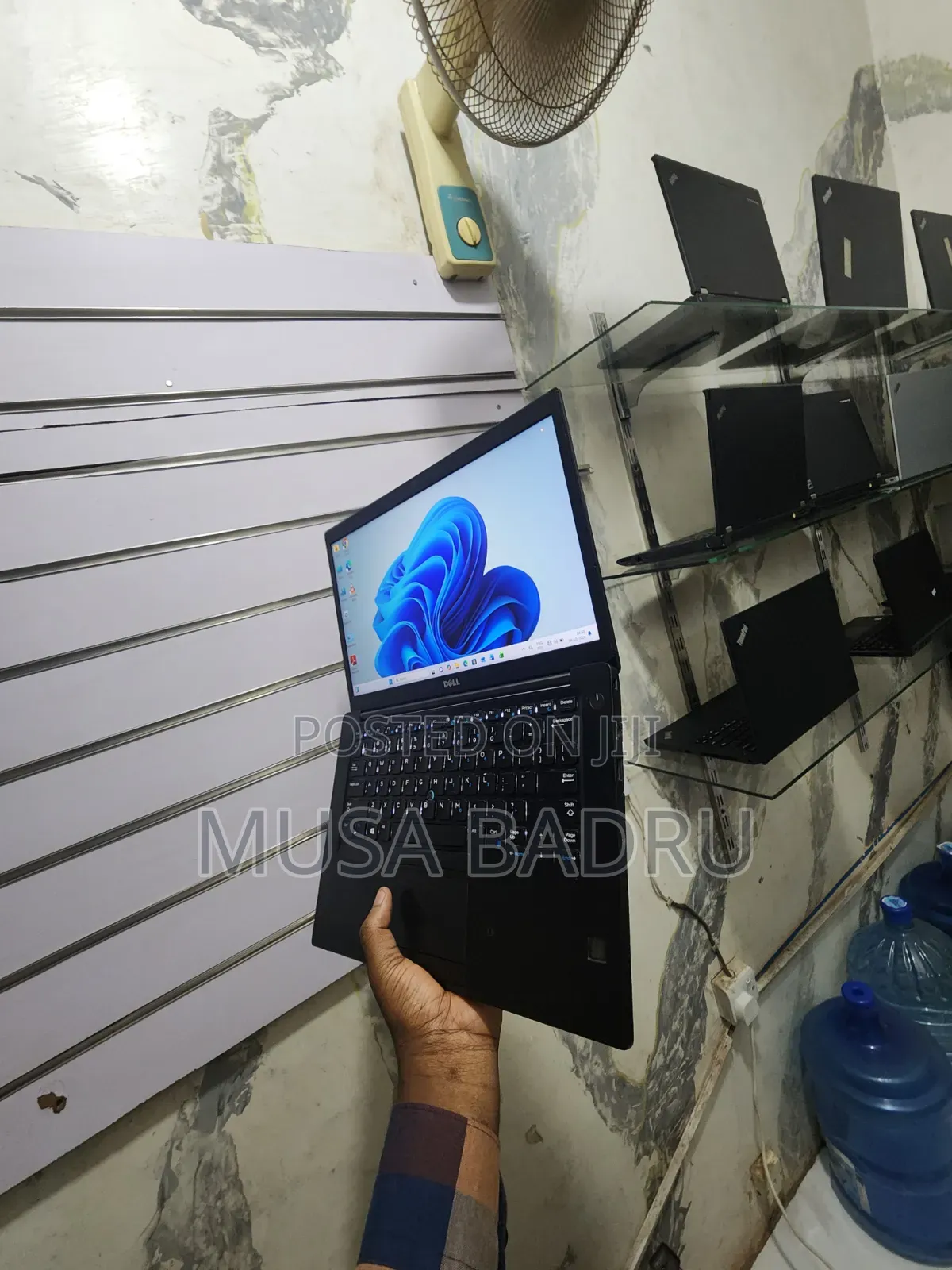 New Laptop Dell Latitude E7270 4GB Intel Core i3 SSD 128GB
