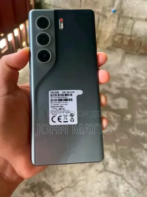 Tecno Camon 40 Pro 4G 256 GB Gray