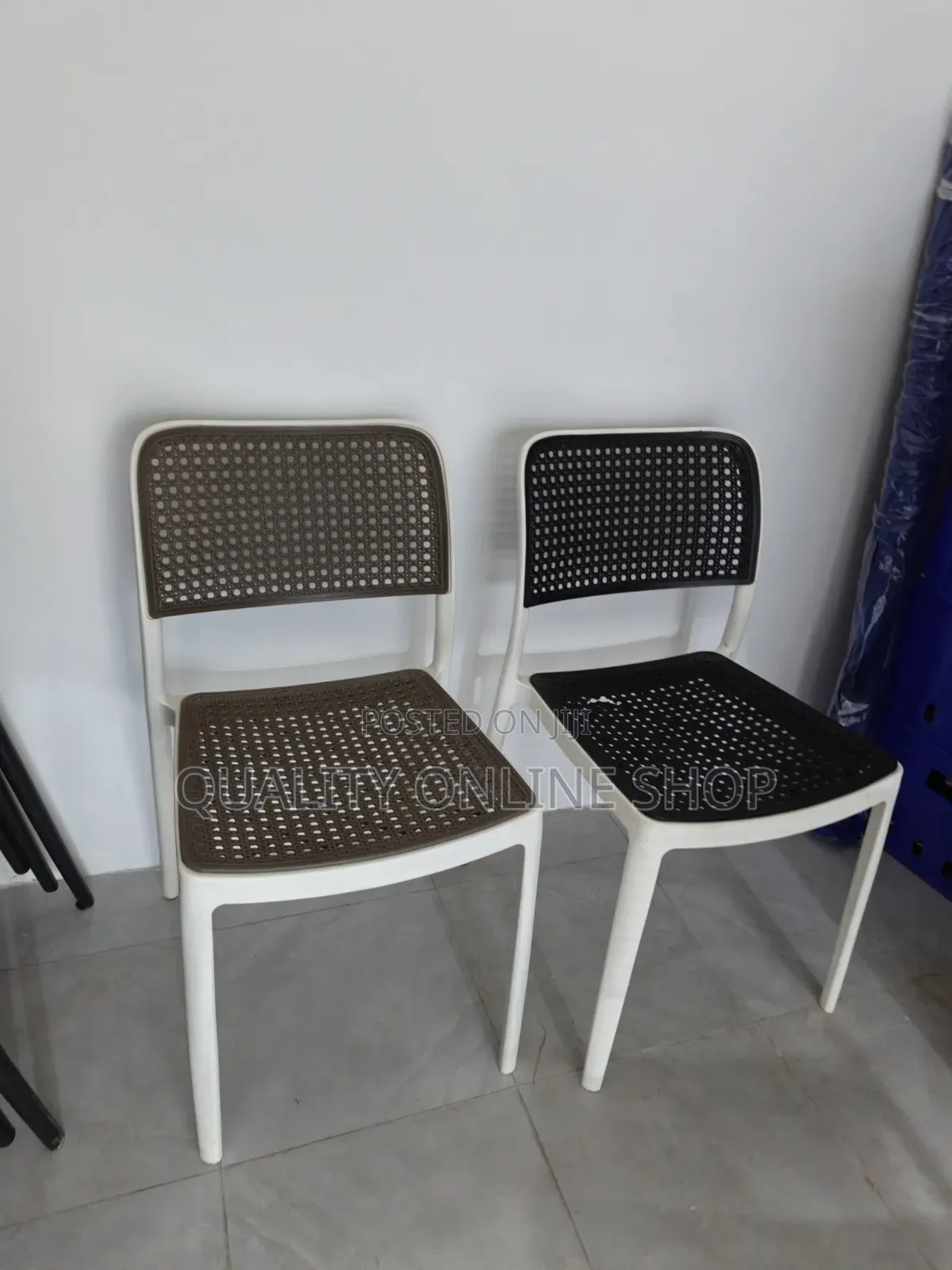2pcs Comb Plastic Chairs Plastic Chairs