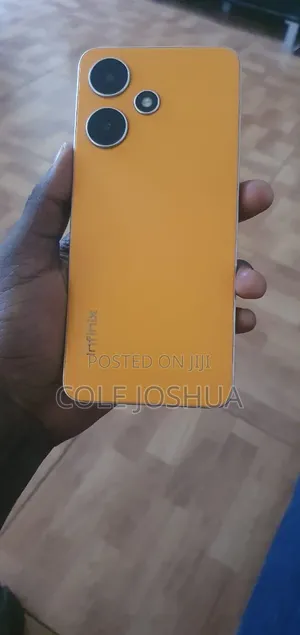 Infinix Hot 30i 128 GB Orange