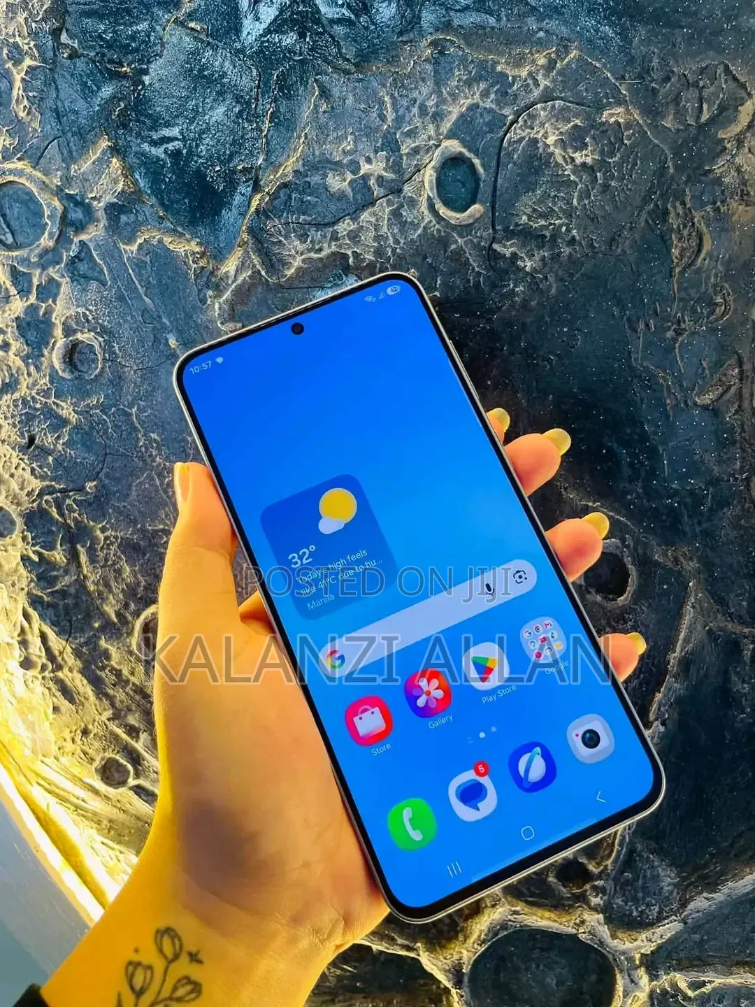 New Samsung Galaxy A57 256 GB Gray