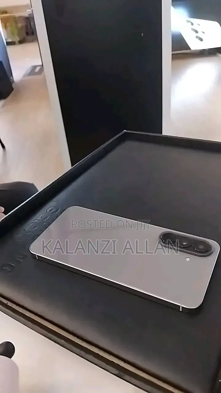 New Samsung Galaxy A57 256 GB Gray