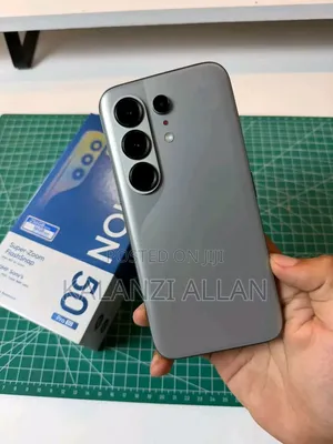 New Tecno Camon 50 Pro 256 GB Gray